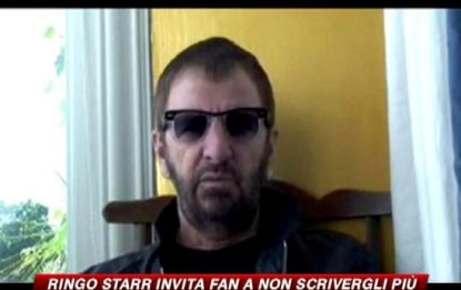 Ringo Starr ai fan: "Smettete di scrivermi"