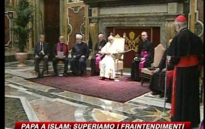Il Papa apre all'Islam: lavoriamo insieme