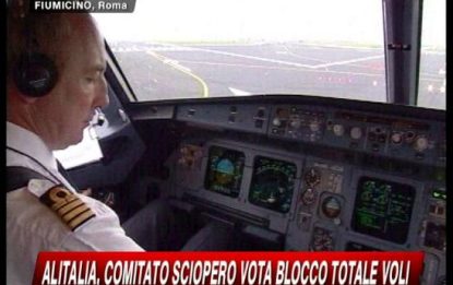 Alitalia, comitato sciopero vota il blocco totale dei voli