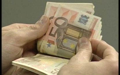 Borse europee in rialzo, Milano chiude a 0,76 per cento
