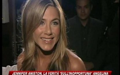 Jennifer Aniston, tutta la verità sull'inopportuna Angelina
