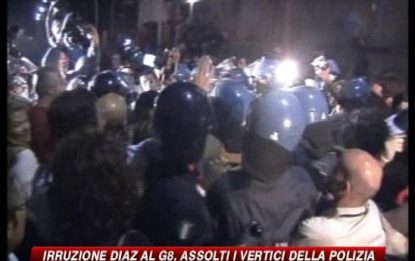 G8 di Genova, assolti i vertici della polizia