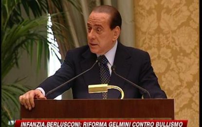 Crisi economica, Berlusconi: "Il nostro sistema è solido"