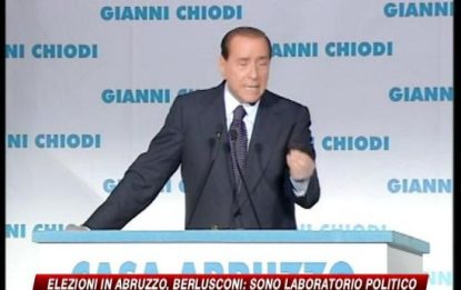 Berlusconi-Di Pietro, duro scambio di accuse