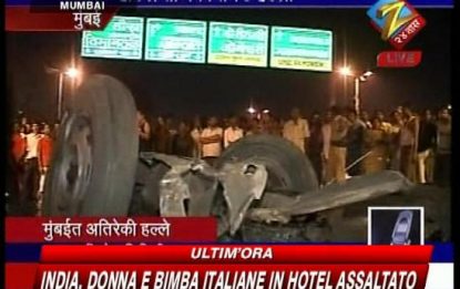 India, attacchi terroristici a Mumbai: almeno 80 morti