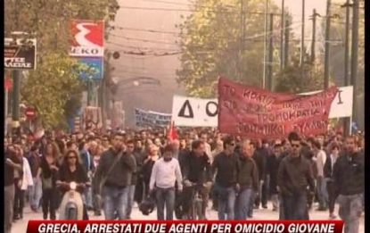 Guerriglia nelle città in Grecia, annunciate altre proteste