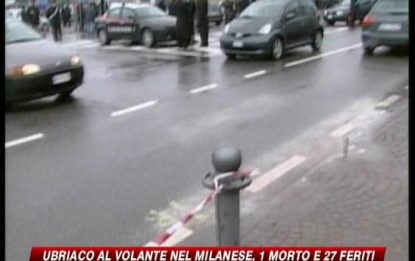Ubriaco al volante nel Milanese: un morto e 27 feriti