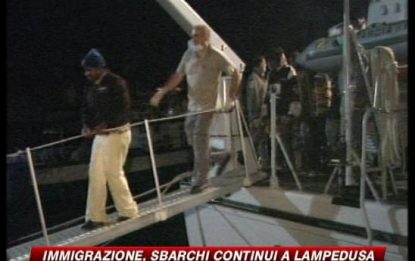 Nuovi sbarchi a Lampedusa, oltre 600 immigrati in due giorni