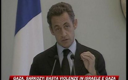 Raid a Gaza, Sarkozy: basta violenze da Israele e Palestina