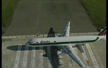 Alitalia, sindacati assistenti di volo: aperture da Cai