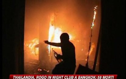 Tragico Capodanno a Bangkok: 59 morti in un nightclub