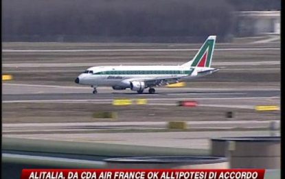 Alitalia, lunedì si decide sull'offerta di Air France