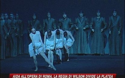 All'Opera di Roma l'Aida di Wilson divide la platea