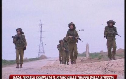 Gaza, Israele completa il ritiro delle truppe