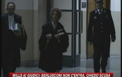 Mills ai giudici: Berlusconi non c'entra, chiedo scusa