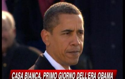 Inizia l'era Obama: primo passo bloccare Guantanamo