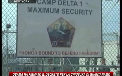 Obama firma il decreto: Guantanamo chiusa entro l'anno