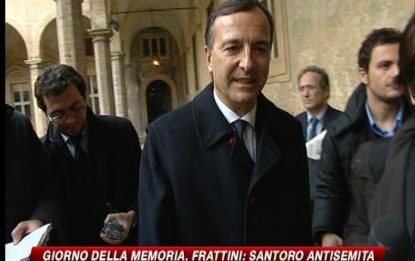 Shoah, Santoro a Frattini: "Insopportabile offesa"