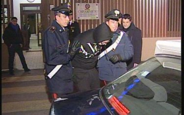 IMG_IMMIGRATO06_548x345