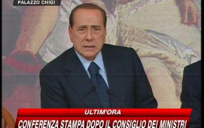 Eluana, Berlusconi: "E' viva, non la lasceremo morire"