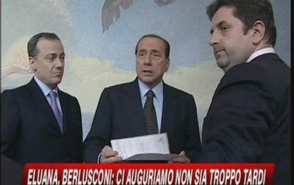 Eluana, la sfida di Berlusconi: "Legge in tre giorni"