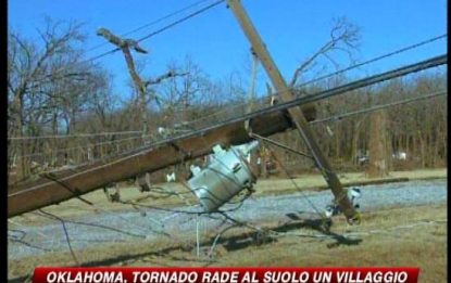 Un tornado devasta l’Oklahoma. GUARDA IL VIDEO