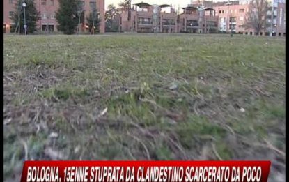 Bologna, 15enne stuprata in strada da un clandestino