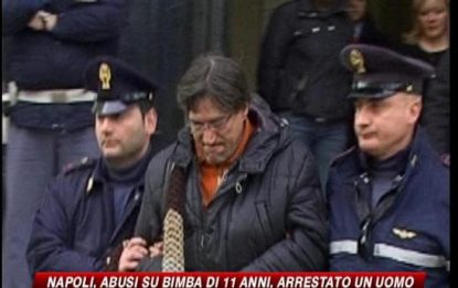 Abusi su una 11enne, arrestato pedofilo a Napoli