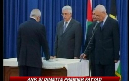 Si dimette il premier palestinese