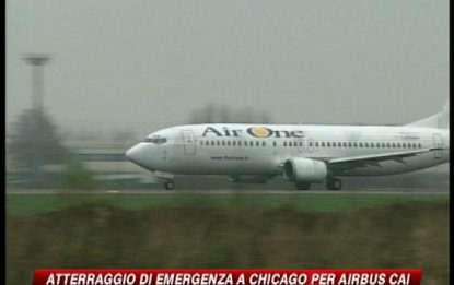Chicago, atterraggio di emergenza per airbus italiano