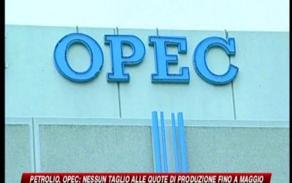 Petrolio, Opec: Nessun taglio a produzione fino a maggio