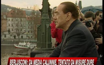 Cgil, Berlusconi: non si può parlare con i sordi