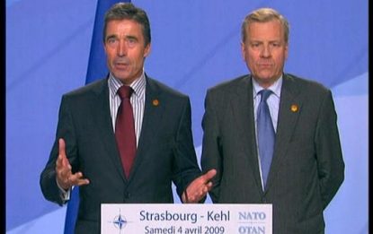 Vertice Nato, fumata bianca: Rasmussen nuovo segretario