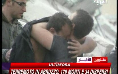 Terremoto Abruzzo, l'abbraccio del mondo all'Italia