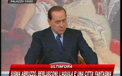Berlusconi: stiamo facendo primo elenco edifici agibili