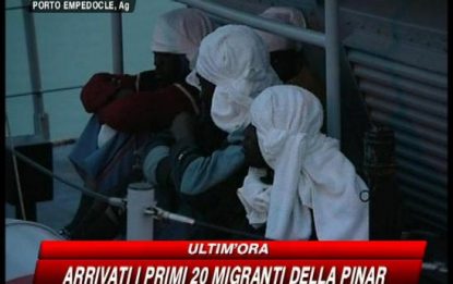 L'Italia accoglie i migranti del Pinar