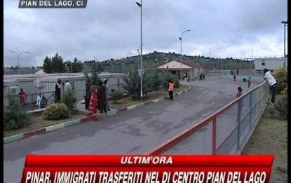 Pinar, trasferiti a Caltanissetta i 140 migranti
