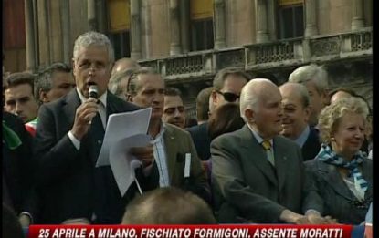 25 aprile, Formigoni contestato a Milano