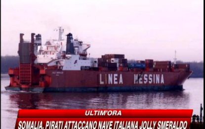Nave italiana sfugge ai pirati somali