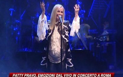 Patty Pravo, emozioni e ironia al concerto romano