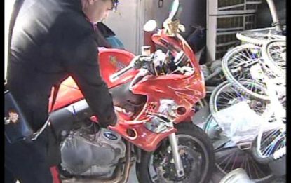 Torino, pirata della strada uccide motociclista