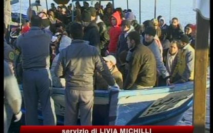 Berlusconi: sui barconi gente reclutata dai criminali