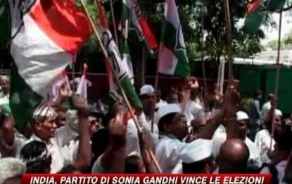 Elezioni in India, vince il partito di Sonia Ghandi