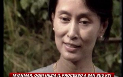 Myanmar, via al processo a Aung San Suu Kyi