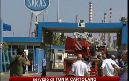 Tragedia alla Saras di Cagliari: morti 3 operai