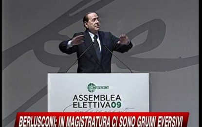 Berlusconi: "Mai avuto rapporti piccanti con minorenni"