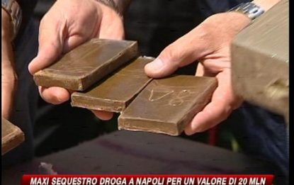 Napoli, sequestrata droga per oltre 20 milioni di euro