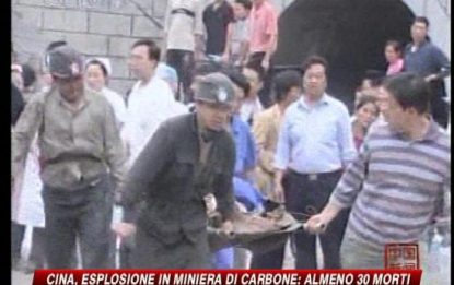 Cina, esplosione in miniera: almeno 30 morti