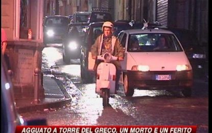 Camorra, agguato a Torre del Greco: ucciso un 54enne