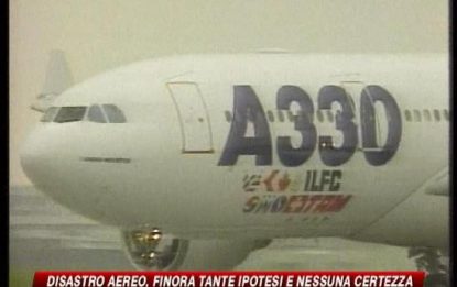 Airbus, resta fitto il mistero sulle cause della scomparsa